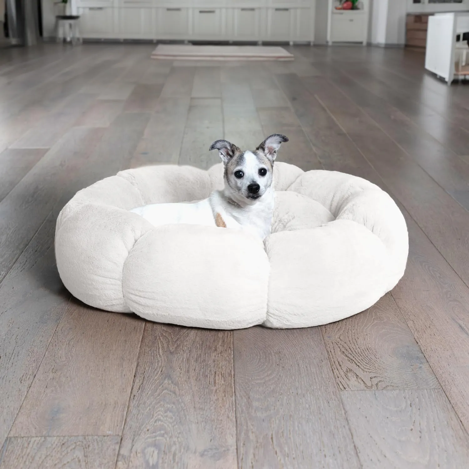 Sherry Kline Pets Daisy Round Donut Shape Calming Bed for Dogs and Cats, from Soft Faux Fur, Available in 4 Sizes, Machine Washable